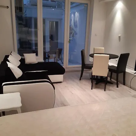 Apartment Viktoria